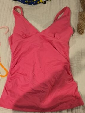 Amazon Essentials Coral Pink Swim Tankini Top